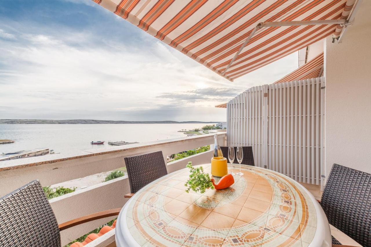 Ferienhaus Rajka Kustići エクステリア 写真