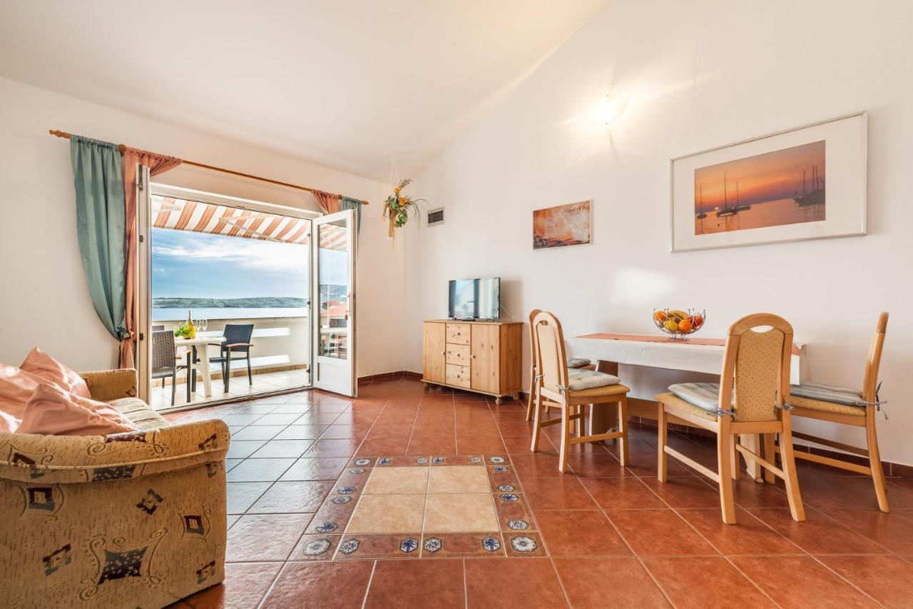 Ferienhaus Rajka Kustići エクステリア 写真